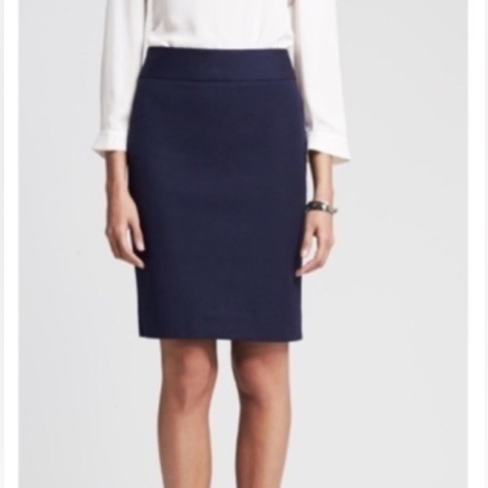 Banana Republic Sloan Skirt Sz 4 Twilight Navy Pencil Stretch Comfort Business